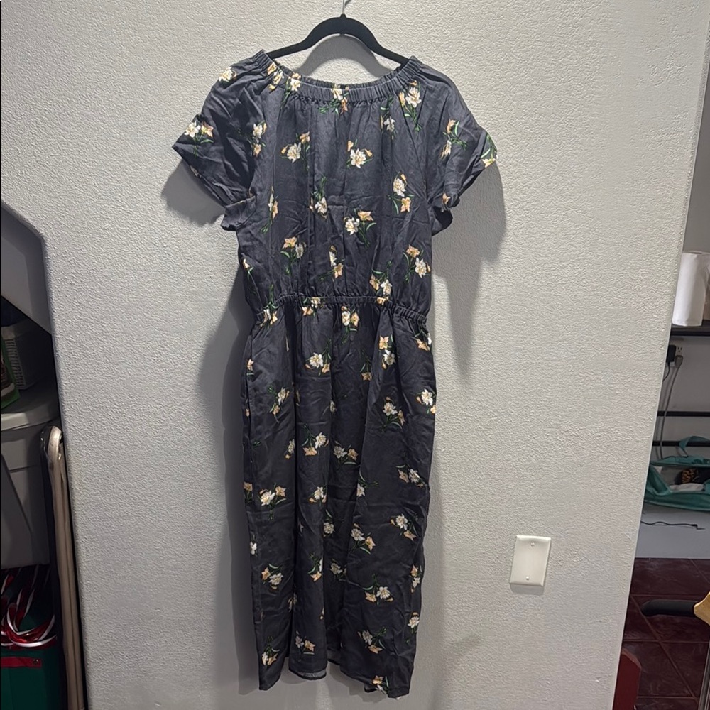 Floral Print Gray Dress